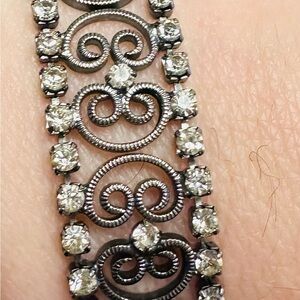 Elegant Silver Bracelet with Intricate Design